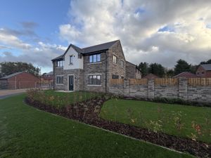 Photo 33- click for photo gallery